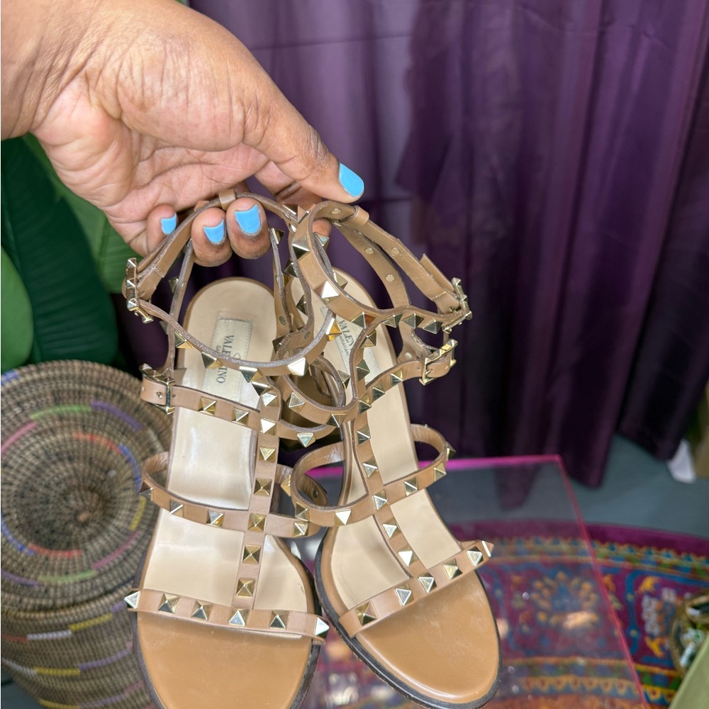 Valentino Women's Tan Studded Sandals size 39.5